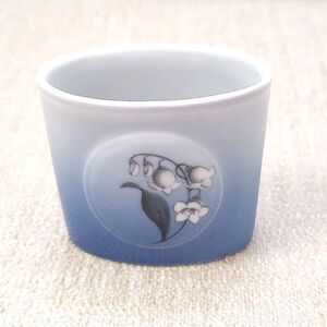Bing & Grondahl Vintage Porcelain Lily of the Valley Cigarette Holder Denmark